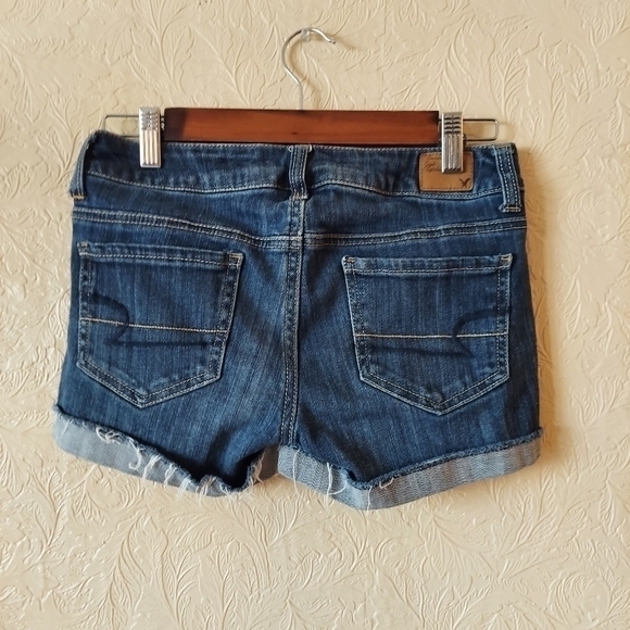 American Eagle Stretch Denim Jean Shorts Cuffed Frayed Sz 2 - Picture 5 of 9